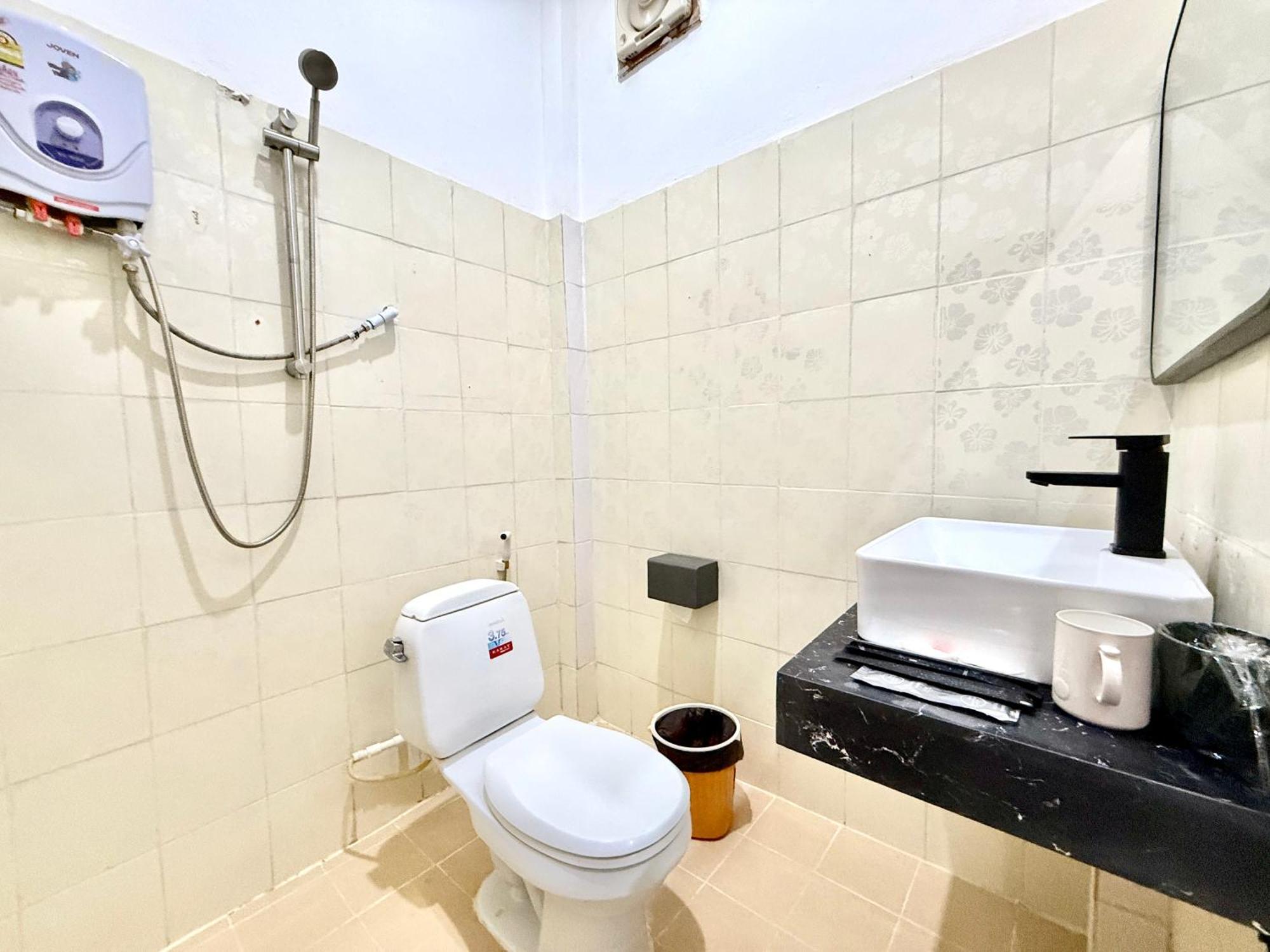 Xin Ya Duo Hotel 루앙프라방 외부 사진